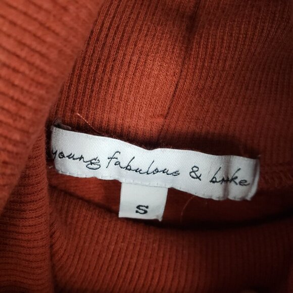 Young Fabulous & Broke Sweatshirt Dress Rust Faux Layered Zip Hem Size Small - Picture 9 of 9